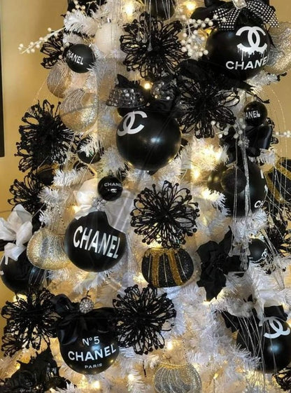 Luxury Custom Christmas Ornaments – Personalized Elegant Holiday Décor